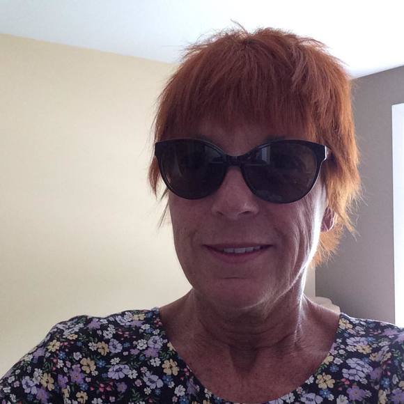 Meet your Posher, Francine - Picture 1 of 1